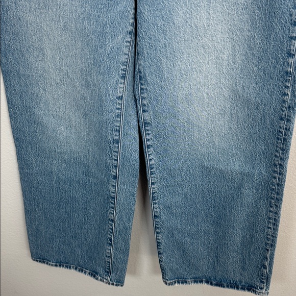 Madewell Wide Leg Classic Blue Women's Jeans - Picture 4 of 14